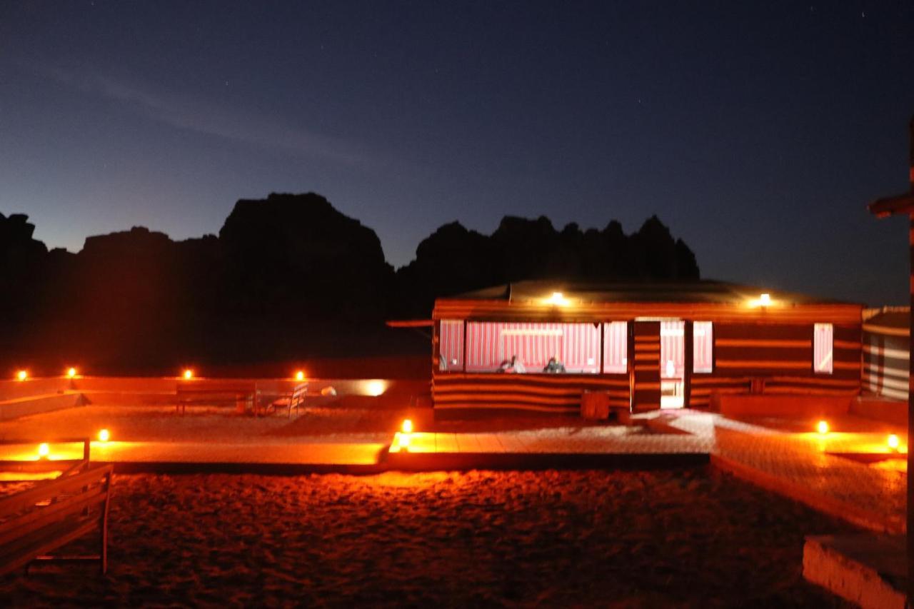 Wadi Rum Legend Camp Dış mekan fotoğraf